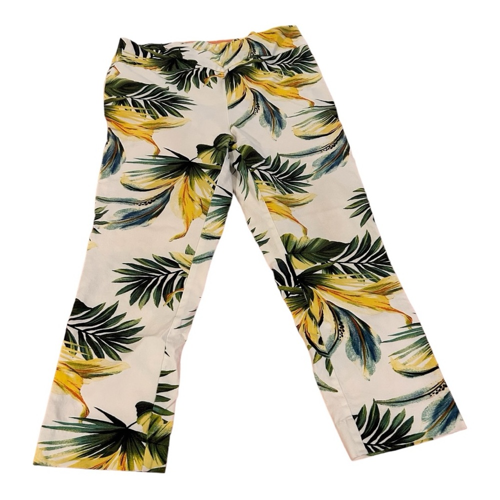 Chicos, “ so slimming” crop/Capri ankle pants size .5